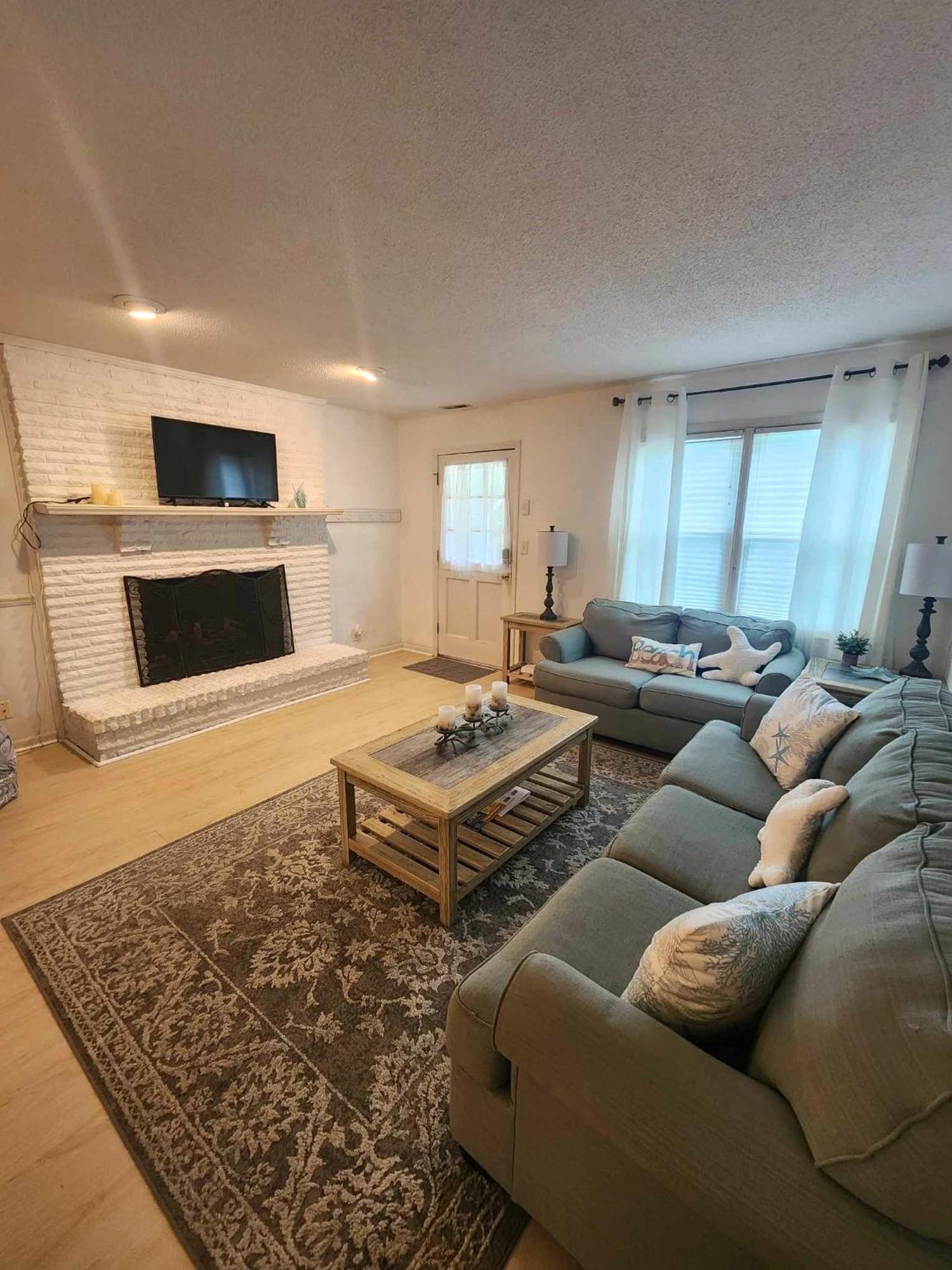 Cottage By The Beach Best Suited For Large Groups Wilmington Exterior photo